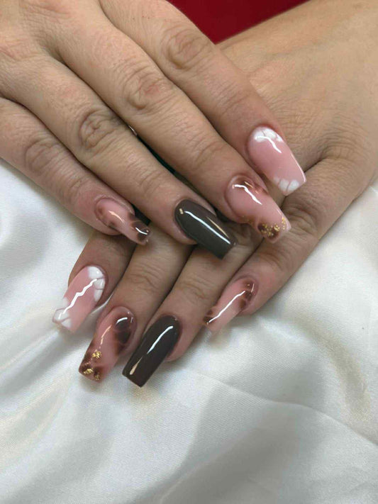 Gel-Nageldesign Termin