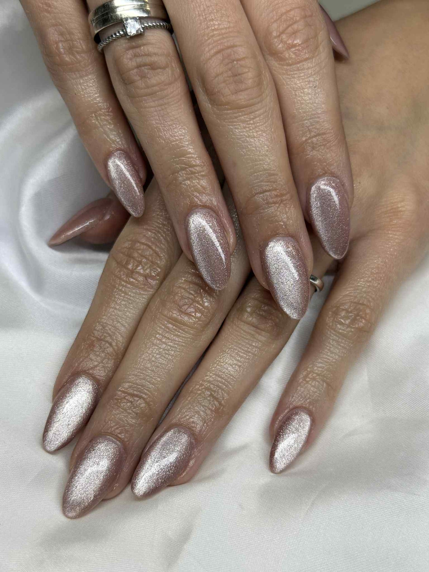 Acryl-Nageldesign Termin